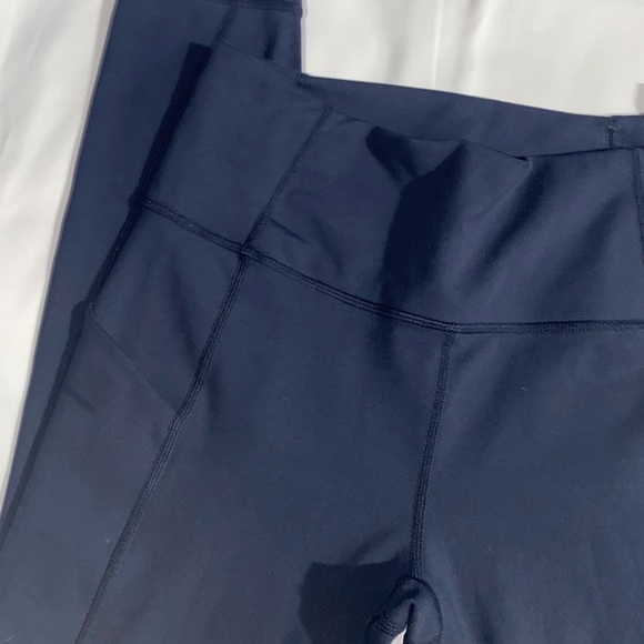 Fabletics Navy High Rise PureLuxe Leggings - Picture 3 of 9